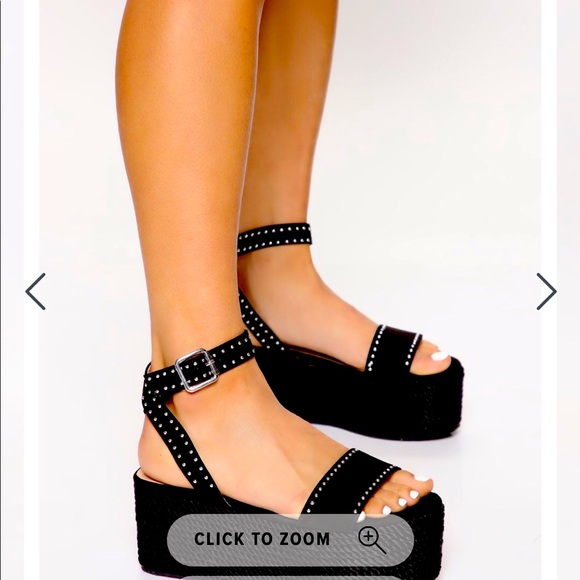 Brand new from Fashion Nova. Never been worn. - Picture 1 of 3